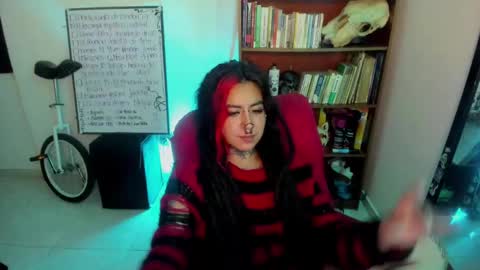nana_cirkus online show from 14, 2, 2025