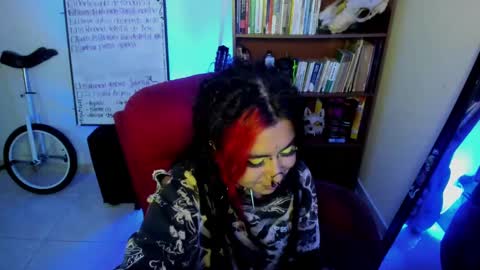 nana_cirkus online show from 19, 2, 2025