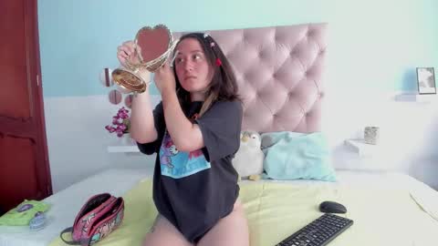 Snapshot of nana_s chatting on 17, 11, 2025 nana_s online show from 17, 11, 2025