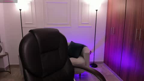 Snapshot of nanaa_snow chatting on 2, 6, 2026 Nanaa snow online show from 2, 6, 2026