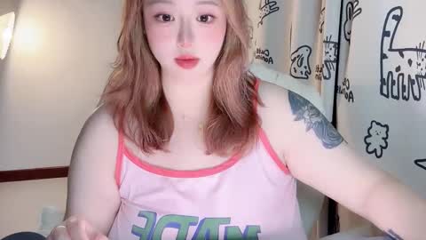 Snapshot of nanabigbobo chatting on 10, 10, 2025 nanabigbobo online show from 10, 10, 2025