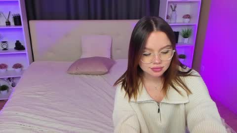 Snapshot of nanami_v02 chatting on 8, 2, 2025 Maeve online show from 8, 2, 2025