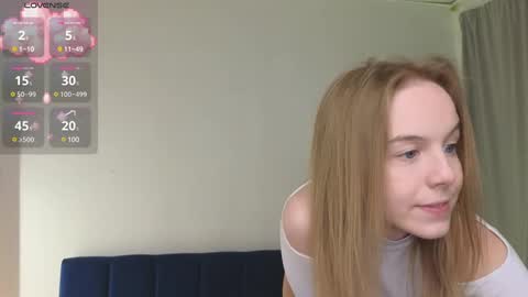 Snapshot of nanami_v02 chatting on 21, 2, 2025 Maeve online show from 21, 2, 2025