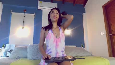 Nana Milan online show from 21, 12, 2025