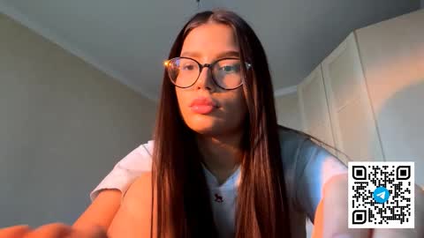 Emilia  or Emi online show from 21, 12, 2025