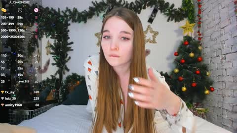 Snapshot of nancycaseys chatting on 22, 1, 2025 Luna online show from 22, 1, 2025