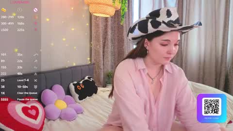 Luna online show from 9, 5, 2026