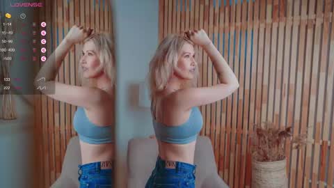 Snapshot of nancyfancyyy chatting on 16, 1, 2025 Follow my page on peach online show from 16, 1, 2025