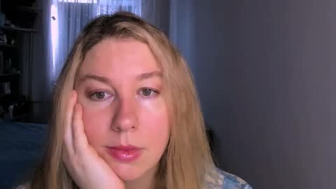 Snapshot of nancysanders chatting on 5, 4, 2026 Nancy online show from 5, 4, 2026