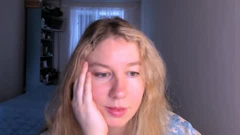 Snapshot of nancysanders chatting on 7, 4, 2026 Nancy online show from 7, 4, 2026