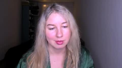 Snapshot of nancysanders chatting on 24, 4, 2026 Nancy online show from 24, 4, 2026