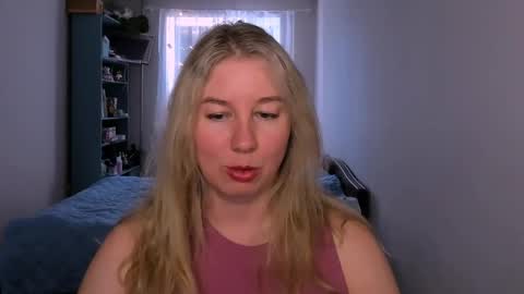 Snapshot of nancysanders chatting on 7, 5, 2026 Nancy online show from 7, 5, 2026