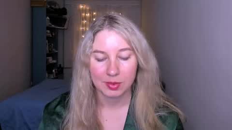 Snapshot of nancysanders chatting on 8, 5, 2026 Nancy online show from 8, 5, 2026