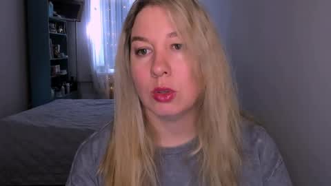 Snapshot of nancysanders chatting on 16, 5, 2026 Nancy online show from 16, 5, 2026
