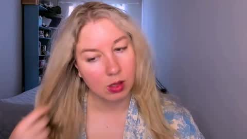 Snapshot of nancysanders chatting on 18, 5, 2026 Nancy online show from 18, 5, 2026