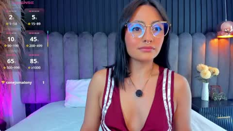 Nanda online show from 6, 4, 2026