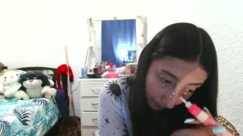 Snapshot of nanilux_1 chatting on 19, 9, 2025 nanilux_1 online show from 19, 9, 2025