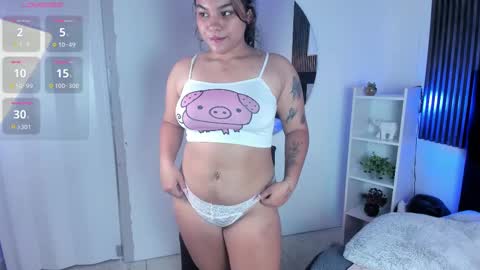 Snapshot of nanny_cute chatting on 26, 9, 2025 NANY online show from 26, 9, 2025
