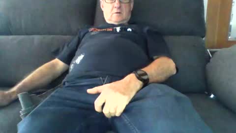 nano22968832 online show from 12, 2, 2025