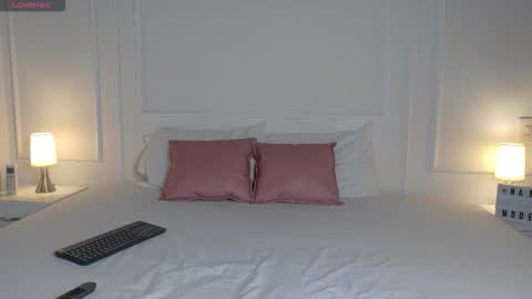 nany_model25 online show from 18, 2, 2026