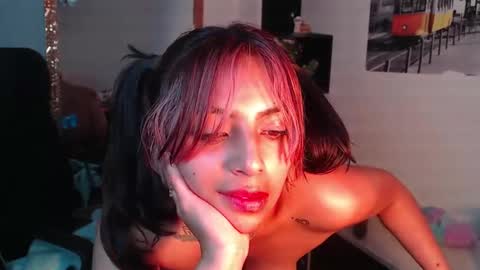 Snapshot of nany_pretty chatting on 4, 1, 2025 nany_pretty online show from 4, 1, 2025