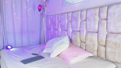 nanymatrioska online show from 5, 5, 2026