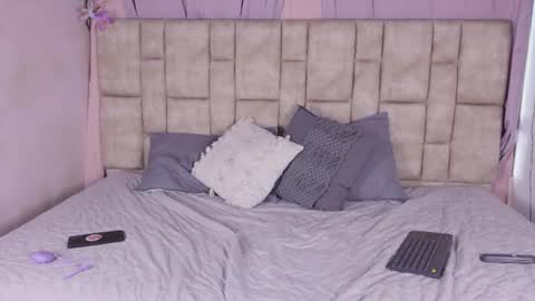nanymatrioska online show from 15, 6, 2026