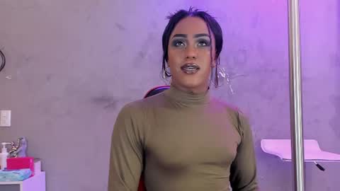 Naomi Blair online show from 14, 6, 2026