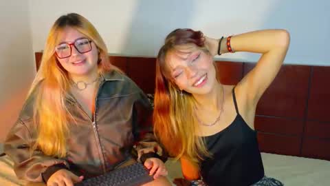 Naomi and Tsuki online show from 22, 3, 2026