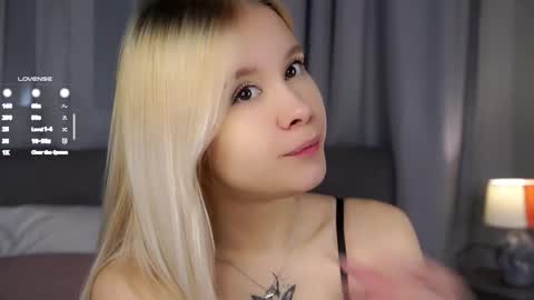 Snapshot of naomibry chatting on 11, 1, 2026 Angel online show from 11, 1, 2026