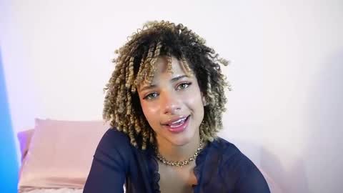 naomidawson online show from 27, 5, 2026