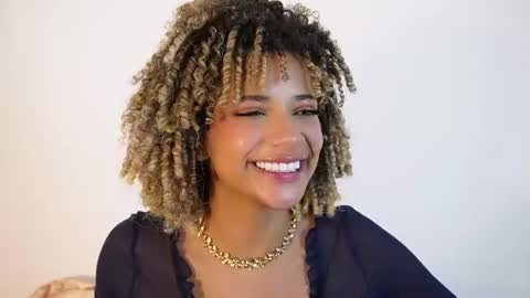 naomidawson online show from 21, 7, 2026