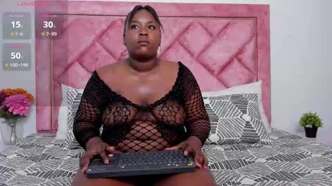 Snapshot of naomigrace_ chatting on 3, 10, 2025 naomigrace_ online show from 3, 10, 2025