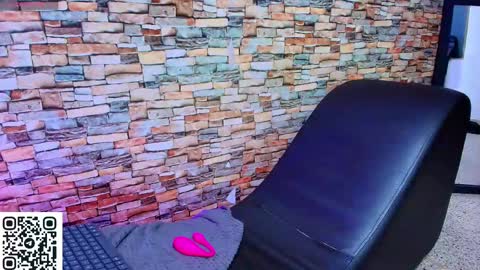 Naomi Campbel online show from 7, 6, 2026
