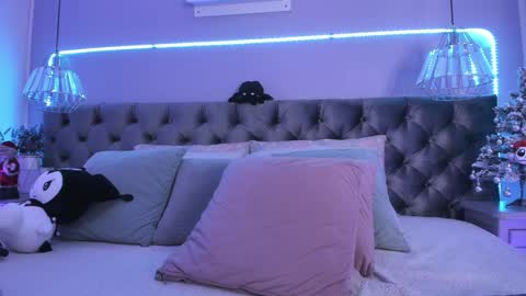 Naomi online show from 24, 12, 2024