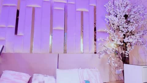 Snapshot of naomii_star chatting on 27, 3, 2026 online show from 27, 3, 2026