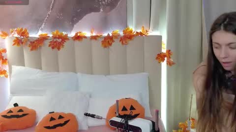 Naomi online show from 22, 10, 2025