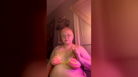 naominymph420 online show from 23, 12, 2025