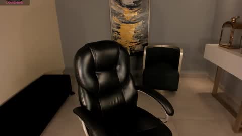 Naomi online show from 23, 11, 2025