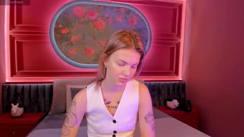 Naomi online show from 10, 10, 2025