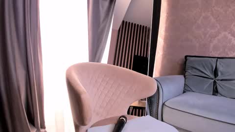 Naomi online show from 15, 11, 2025