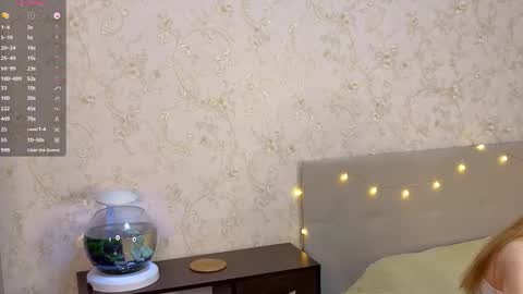 Snapshot of naomiumiu chatting on 20, 12, 2025 Naomi 3 online show from 20, 12, 2025