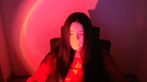 Snapshot of naomivibes chatting on 6, 10, 2025 Naomi online show from 6, 10, 2025