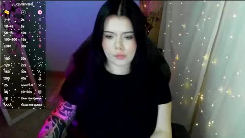 Naomi online show from 22, 4, 2026