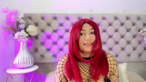 Snapshot of naomiwhitee chatting on 20, 7, 2026 NaomiWhite online show from 20, 7, 2026