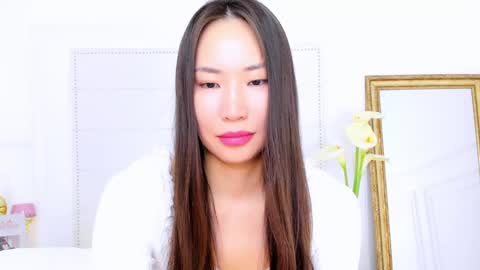 Naomi online show from 11, 3, 2025