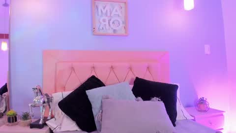 Snapshot of naomy_gyal_ chatting on 3, 7, 2026 Naomy online show from 3, 7, 2026