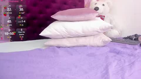 Naomy online show from 28, 2, 2026