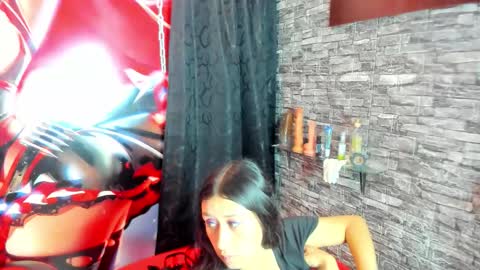 naomy  online show from 11, 10, 2025