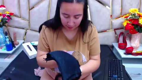 Snapshot of naomyprinces_ chatting on 30, 1, 2025 Bulma Heidi online show from 30, 1, 2025